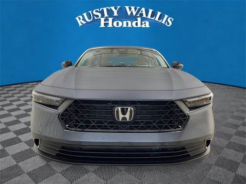 New 2025 Honda Accord SE image 8