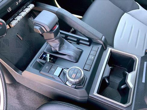 New 2026 Toyota Tacoma TRD Off-Road AWD/4WD image 7