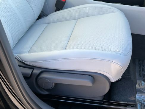 New 2026 Hyundai Kona Limited image 18