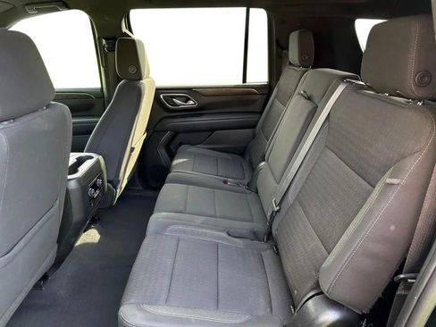Used 2023 Chevrolet Suburban LS AWD/4WD image 28