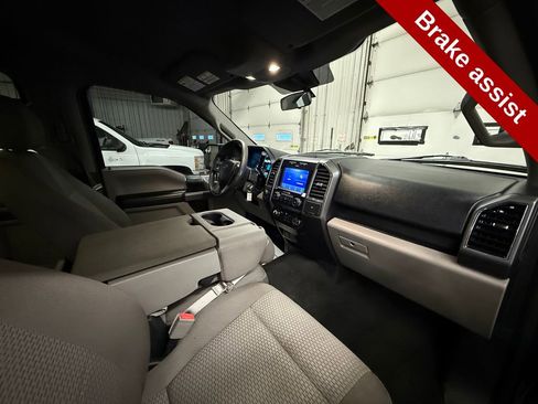 Used 2020 Ford F150 XLT image 36