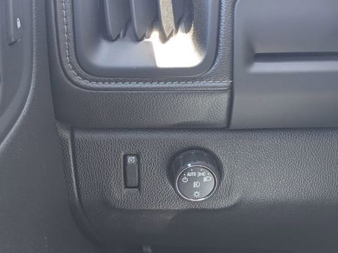 Used 2018 GMC Canyon SLT w/ Driver Alert Package image 20