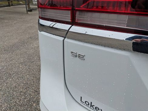 Certified 2022 Volkswagen Atlas SE image 39