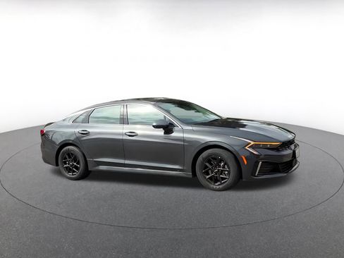 Used 2025 Kia K5 LXS FWD image 2