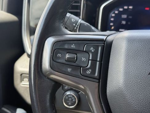 Used 2023 Chevrolet Silverado 1500 High Country w/ High Country Premium Package AWD/4WD image 27