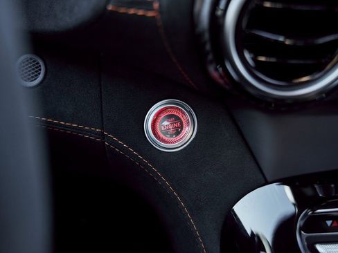 Used 2021 Mercedes-Benz AMG GT Black Series image 72