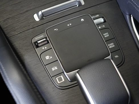 Used 2026 Mercedes-Benz GLS 450 4MATIC image 27