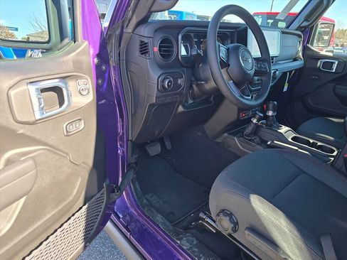 New 2026 Jeep Wrangler Rubicon w/ Technology Group image 4