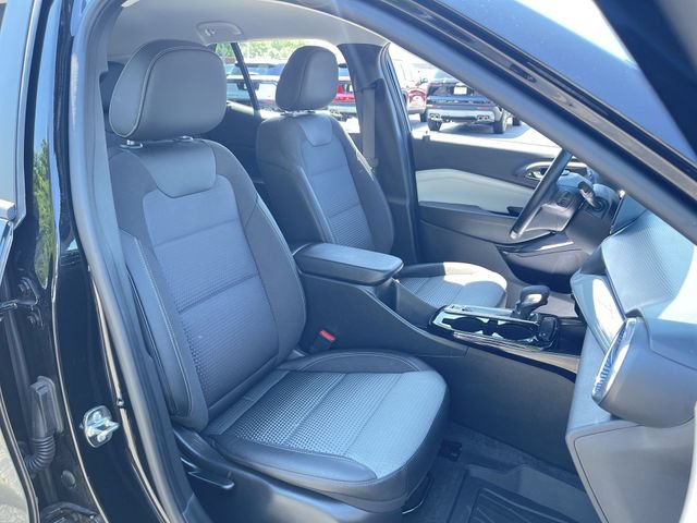 Used 2026 Chevrolet Trax LT w/ Driver Confidence Package FWD image 26