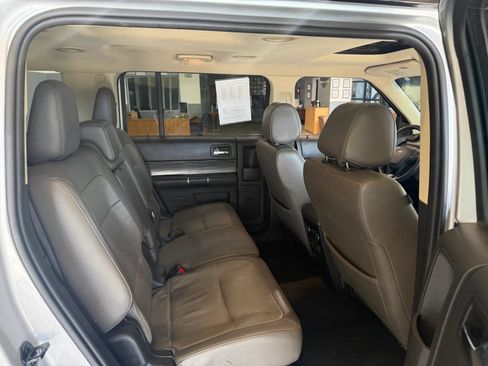 Used 2017 Ford Flex SEL w/ Equipment Group 202A FWD image 13