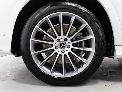 Used 2025 Mercedes-Benz GLE 450 4MATIC Coupe image 38