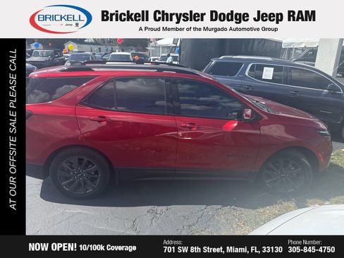 Used 2024 Chevrolet Equinox RS w/ RS Leather Package image 12