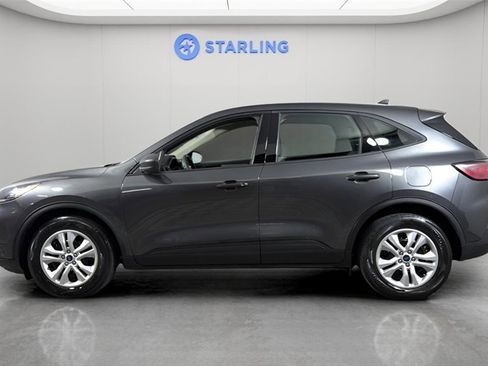 Used 2020 Ford Escape S image 3