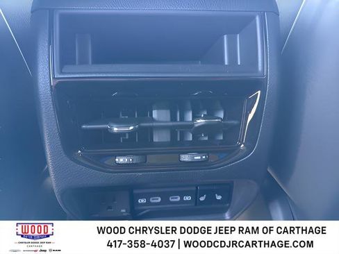 New 2026 Jeep Grand Cherokee Limited w/ Limited Altitude Package AWD/4WD image 15