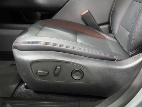 Used 2024 Chevrolet Equinox EV RS image 68