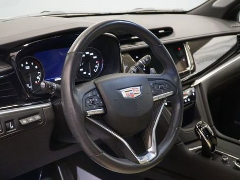 Certified 2023 Cadillac XT6 Sport w/ Technology Package AWD/4WD image 14