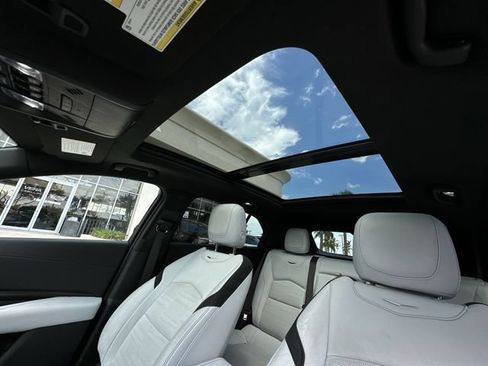 Certified 2024 Cadillac XT4 Sport FWD image 28