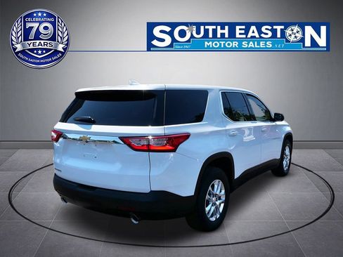 Used 2018 Chevrolet Traverse LS FWD image 6