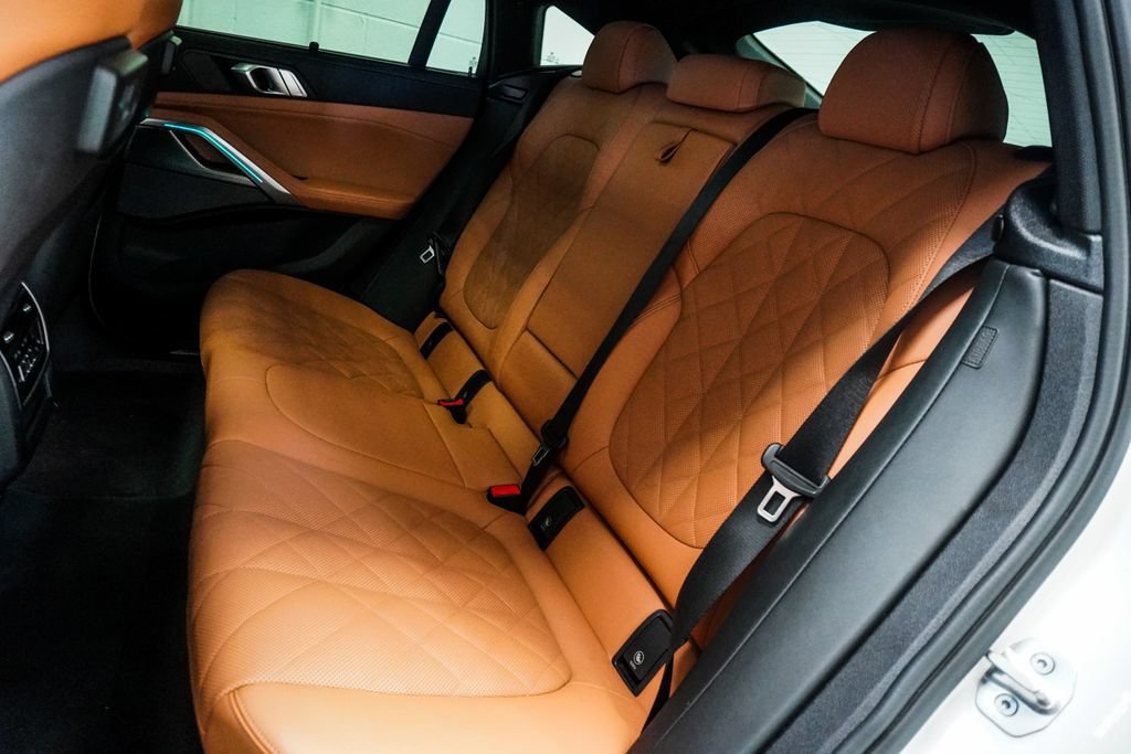 Used 2023 BMW X6 M50i w/ Executive Package AWD/4WD image 9