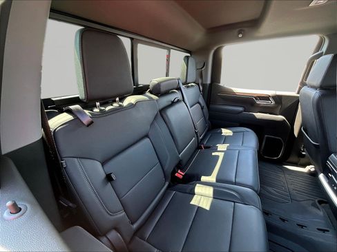 Used 2025 GMC Sierra 1500 Elevation w/ Elevation Premium Package AWD/4WD image 25