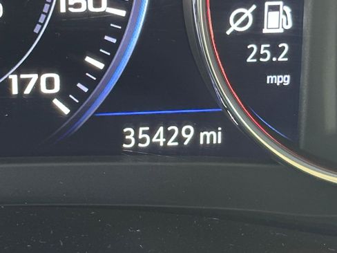 Used 2024 Chevrolet Malibu LT image 34