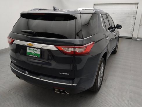 Used 2020 Chevrolet Traverse Premier FWD image 7