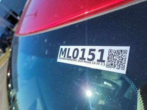 Used 2025 MAZDA CX-30 AWD 2.5 S w/ Preferred Package image 25