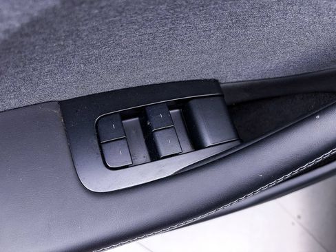 Used 2024 Tesla Model 3 Standard Range RWD image 18