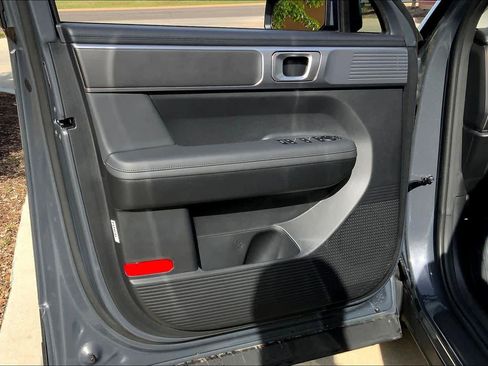 Used 2026 Hyundai Santa Fe SEL image 21