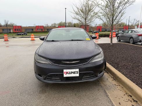 Used 2015 Chrysler 200 S w/ Navigation & Sound Group I image 3