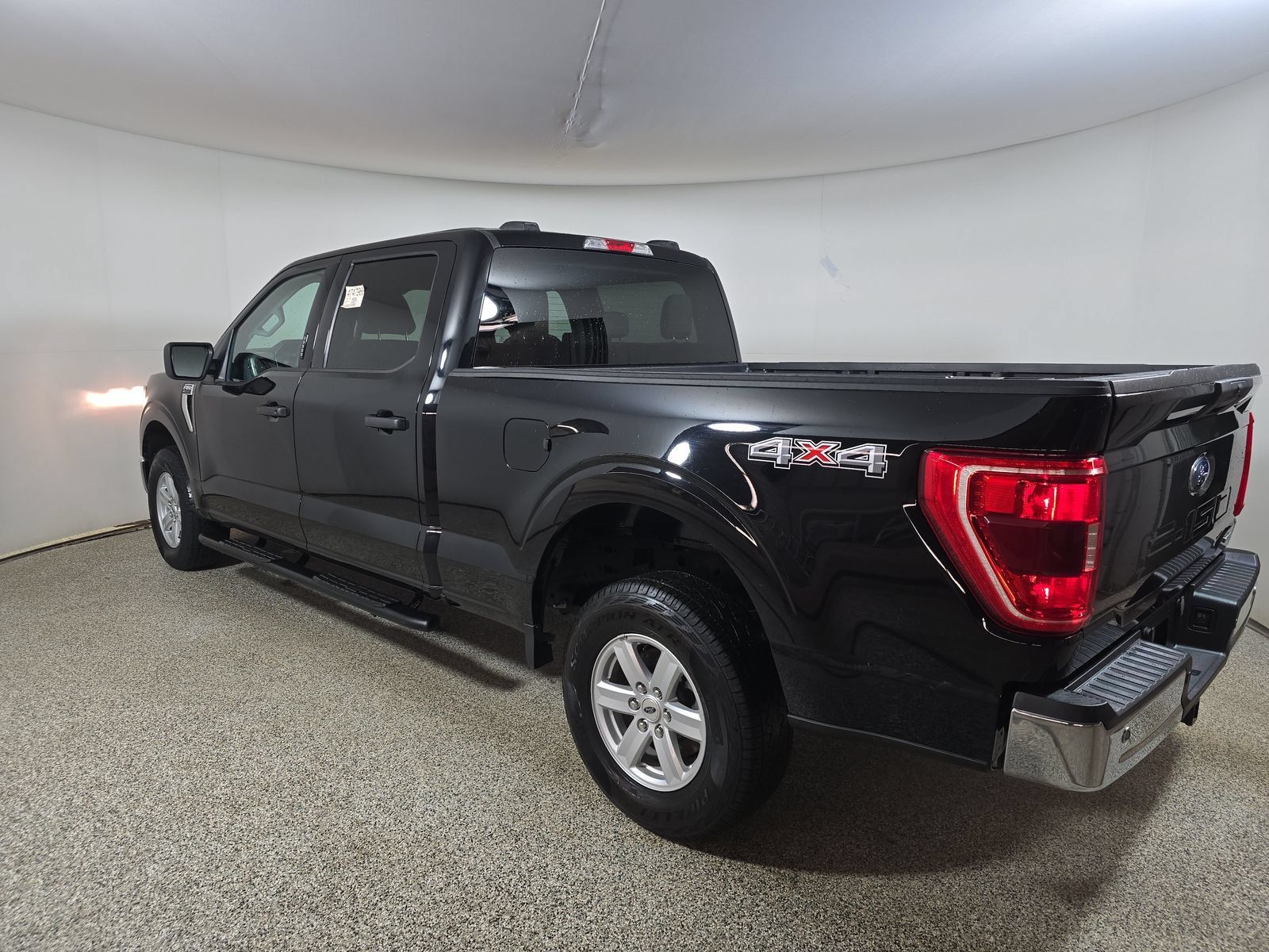 Used 2023 Ford F150 XLT w/ Equipment Group 301A Mid AWD/4WD image 7