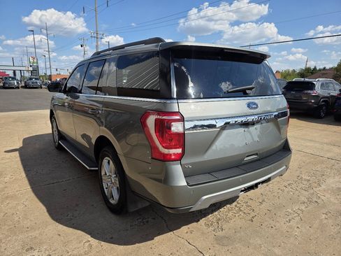 Used 2019 Ford Expedition XLT w/ Equipment Group 202A AWD/4WD image 6