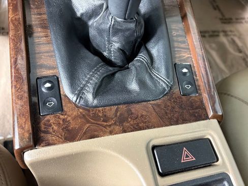 Used 1998 BMW Z3 2.8 RWD image 21