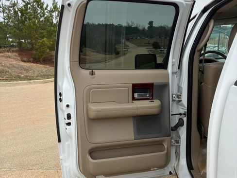 Used 2008 Ford F150 Lariat image 26