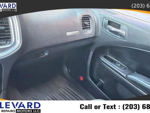 Used 2014 Dodge Charger SXT AWD/4WD image 13