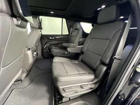 Used 2024 GMC Yukon Denali w/ Denali Reserve Package image 26