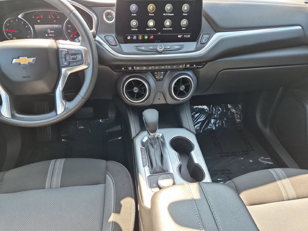 Used 2025 Chevrolet Blazer LT FWD image 25