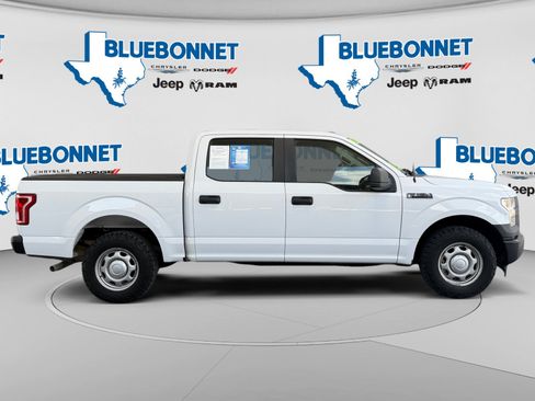 Used 2017 Ford F150 XL w/ Equipment Group 101A Mid RWD image 4