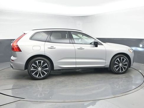 Used 2023 Volvo XC60 B5 Plus w/ Protection Package Premier image 9
