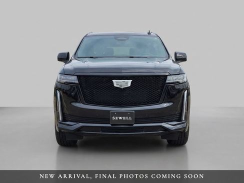 Used 2024 Cadillac Escalade Sport w/ LPO, ONYX Package AWD/4WD image 6