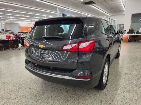 Used 2018 Chevrolet Equinox LS FWD image 4