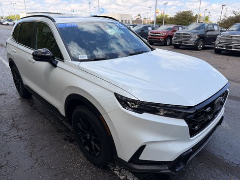 Used 2023 Honda CR-V Sport image 1