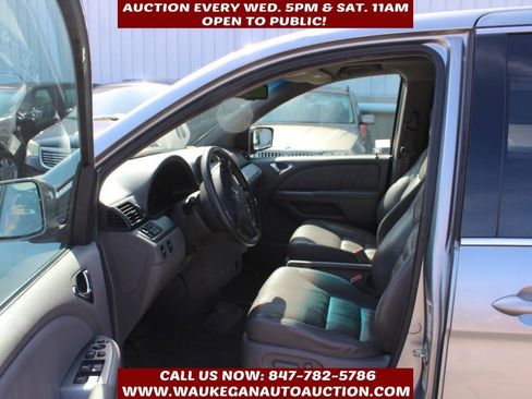 Used 2010 Honda Odyssey EX-L image 7