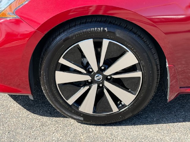 Used 2022 Nissan Altima 2.5 SV w/ SV Premium Package FWD image 12