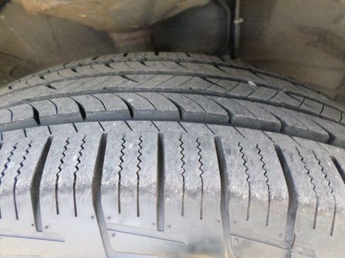 Used 2004 Toyota Highlander Limited image 33