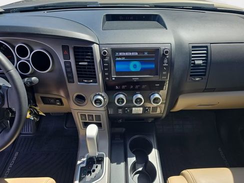 Used 2013 Toyota Sequoia Limited AWD/4WD image 20