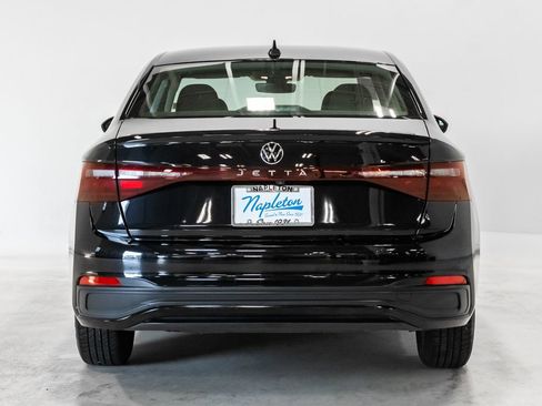 Used 2025 Volkswagen Jetta S FWD image 25