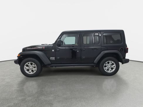 Used 2021 Jeep Wrangler Unlimited Islander image 8