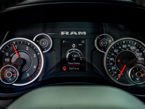 Used 2024 RAM 2500 Big Horn w/ Night Edition image 20