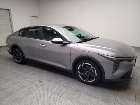 Used 2025 Kia K4 EX FWD image 11